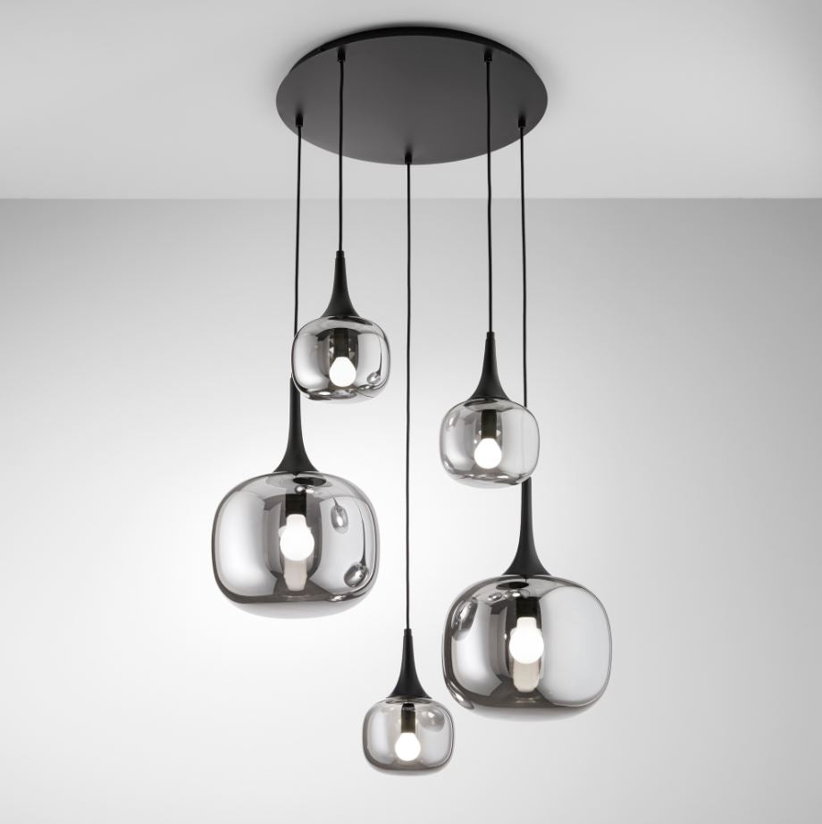Lampadario JAIPUR S5 5 Luci – Piastra Metallo Nero con Bocce Vetro Fumè | D.70cm | 2xE27+3xE14