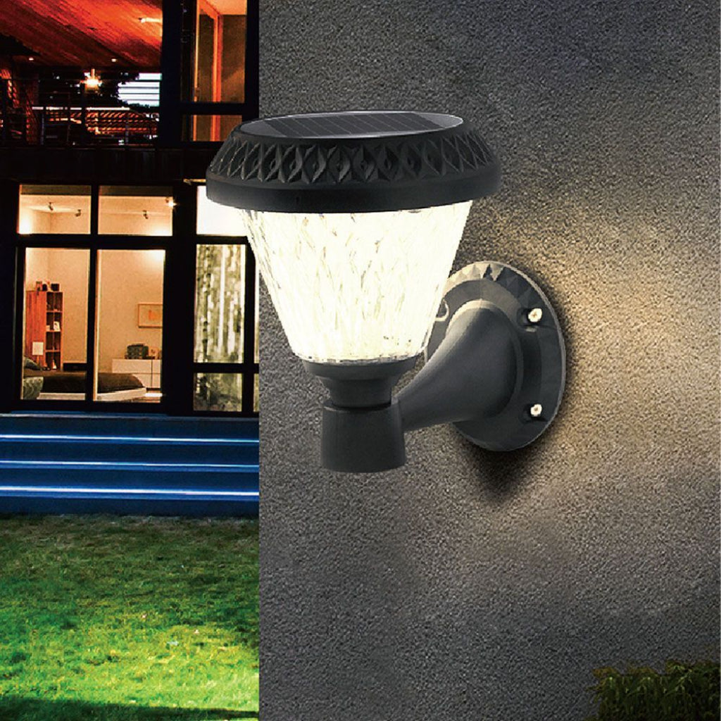 V-TAC Lampa LED solarna ścienna 0,8W stożkowa z pilotem, kolor czarny 3w1, IP44