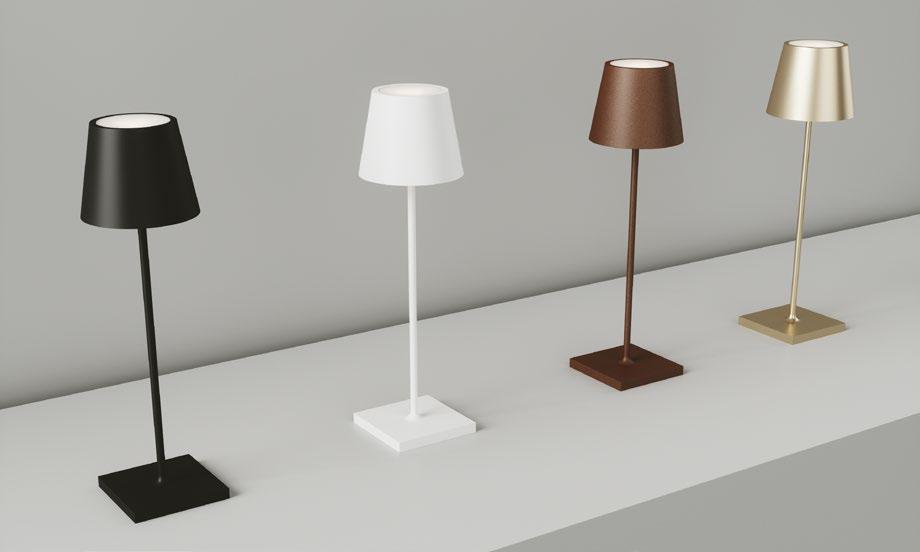 Lampă de masă metalică de exterior IP54 reîncărcabilă albă, neagră, aurie și corten LED integrat lumină caldă 3000°k 2.2W 190 lumeni DRINK