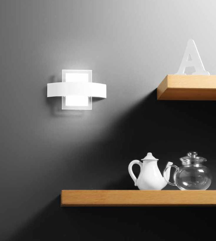 Applique LED in metallo bianco diffusore acrilico satinato dettagli trasparenti 11W 4000°k 1210lm TRESOR