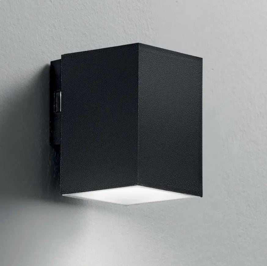 Applique LED da esterno POLO quadrata resistente alla salsedine CCT