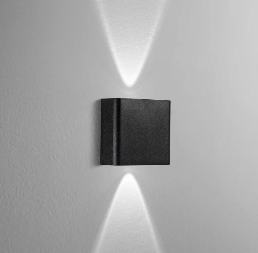 Applique per esterno LED in policarbonato biemissione variante bianco-nero IP65 2W 200LM CCT - KLEIN