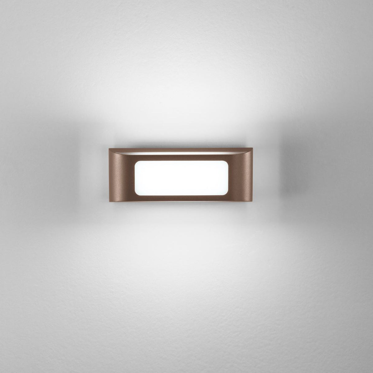 Applique LED CCT Biemissione Per Esterno IP65 12W – Desert Intec