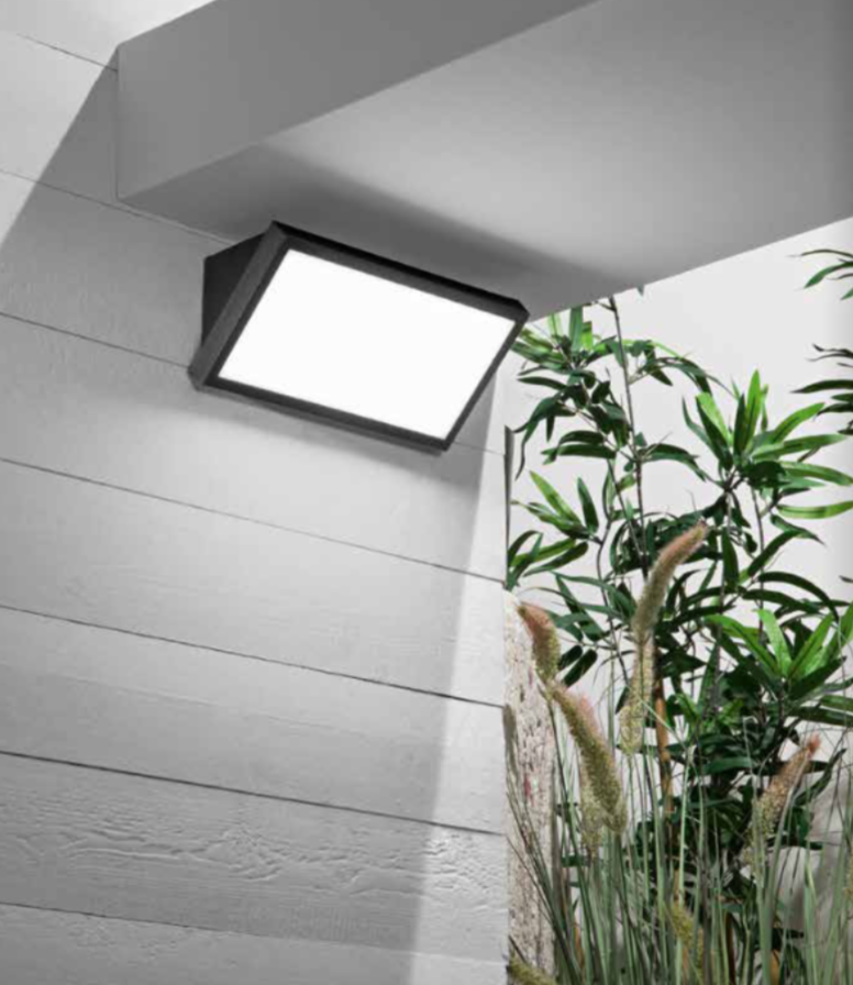 Kinkiet LED PC, wariant czarno-biały, 20W, 2500 LM, CCT, IP54, pochyły RIM