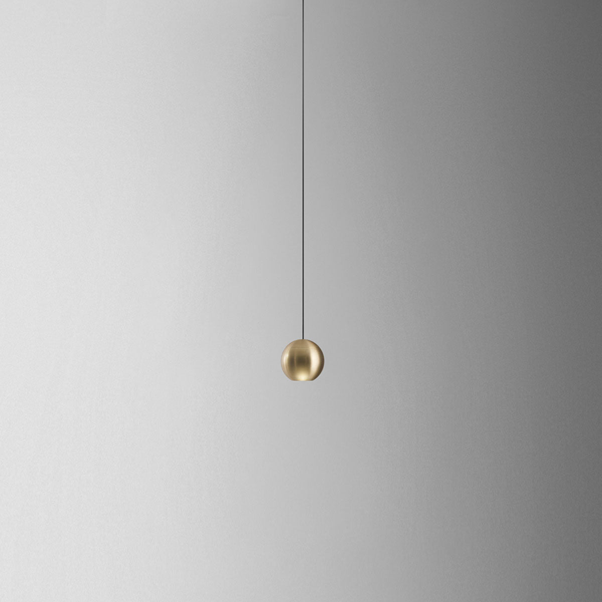 GEALUCE Sospensione singola con montatura in alluminio bianco satinato-nero-oro LED GUYA