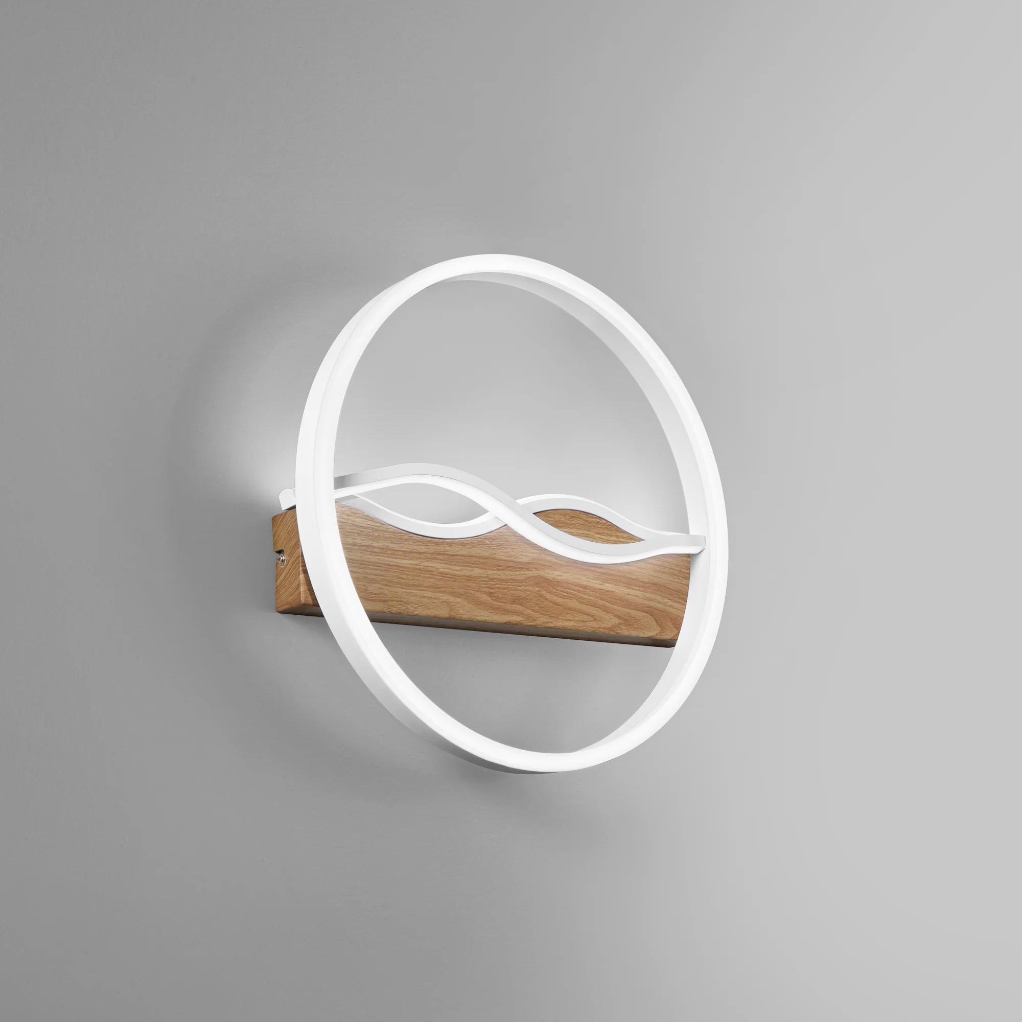 Plafoniera LED in metallo con base effetto legno disponibile in due forme linee ondulate varianti bianco-nero CCT HAWAII