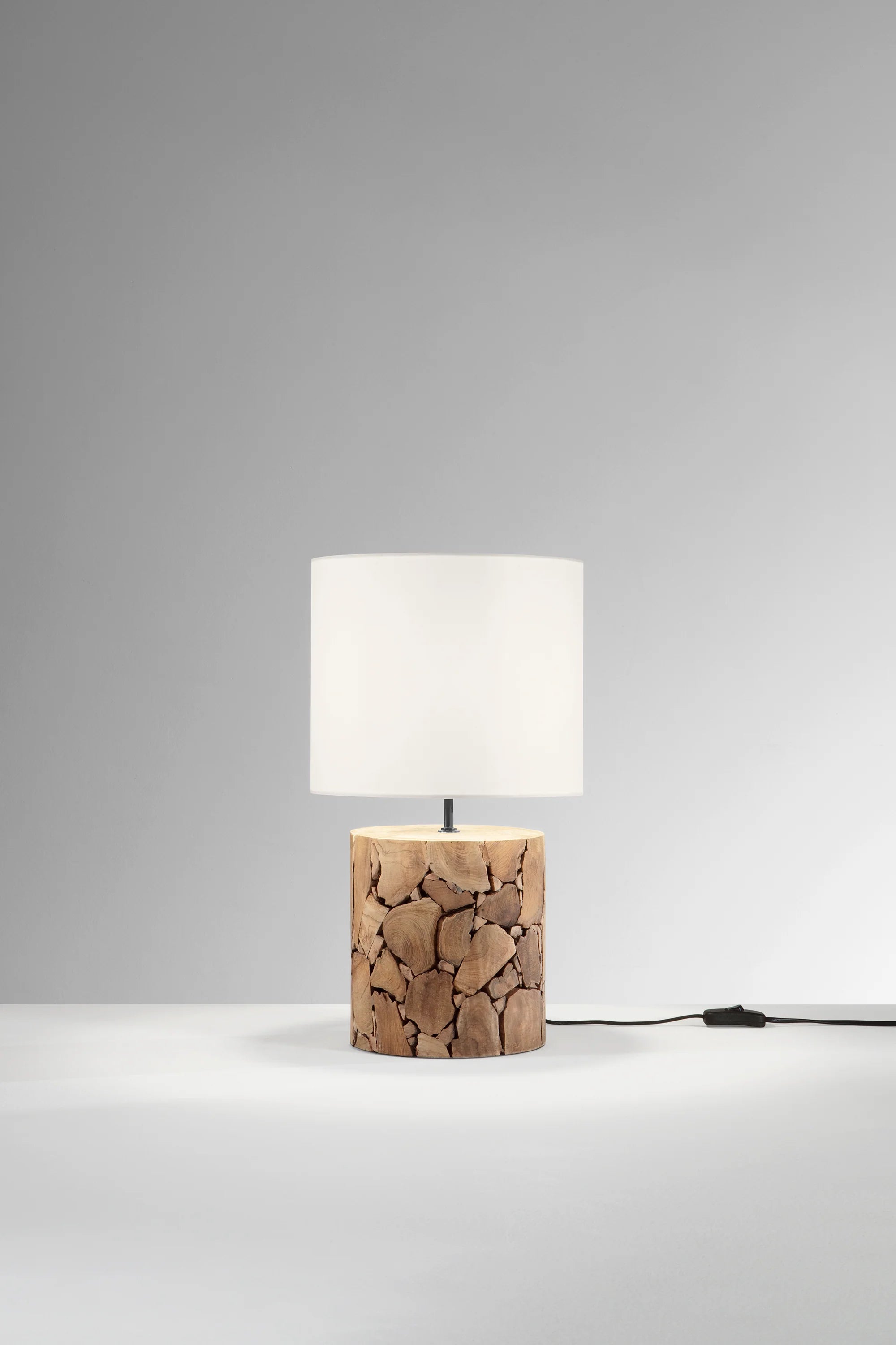 Lume in legno naturale con tronchi sovrapposti 1XE27 non incl. XYLO
