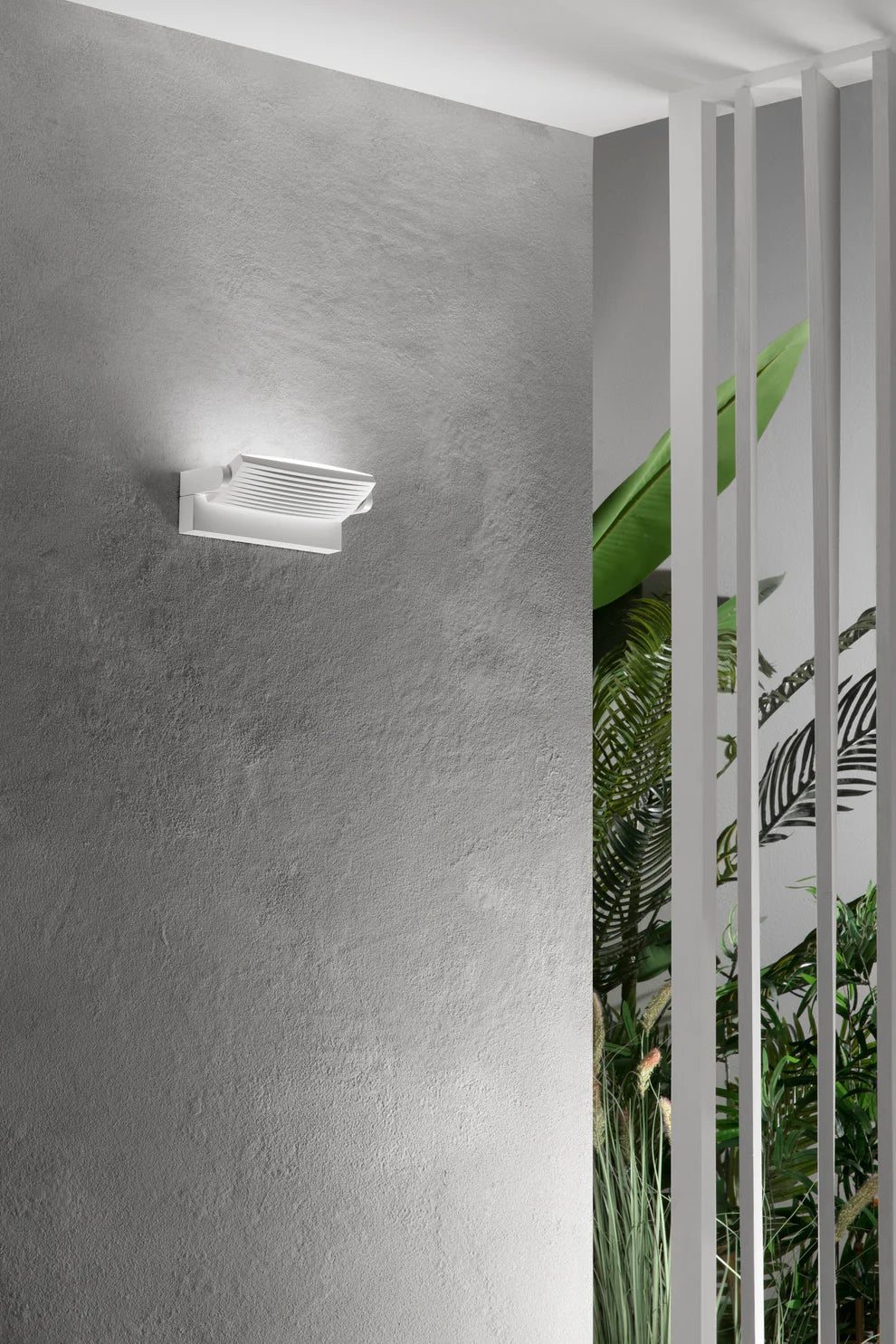 Applique LED in alluminio orientabile bianco o antracite IP65 25W 3300LM CCT FLOYD