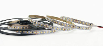 Taśma LED 5 metrów 24V 18W/m 120LED/m dostępna w czterech barwach: 3000-4000-6000°K i NIEBIESKIM BESTSELLER 2025