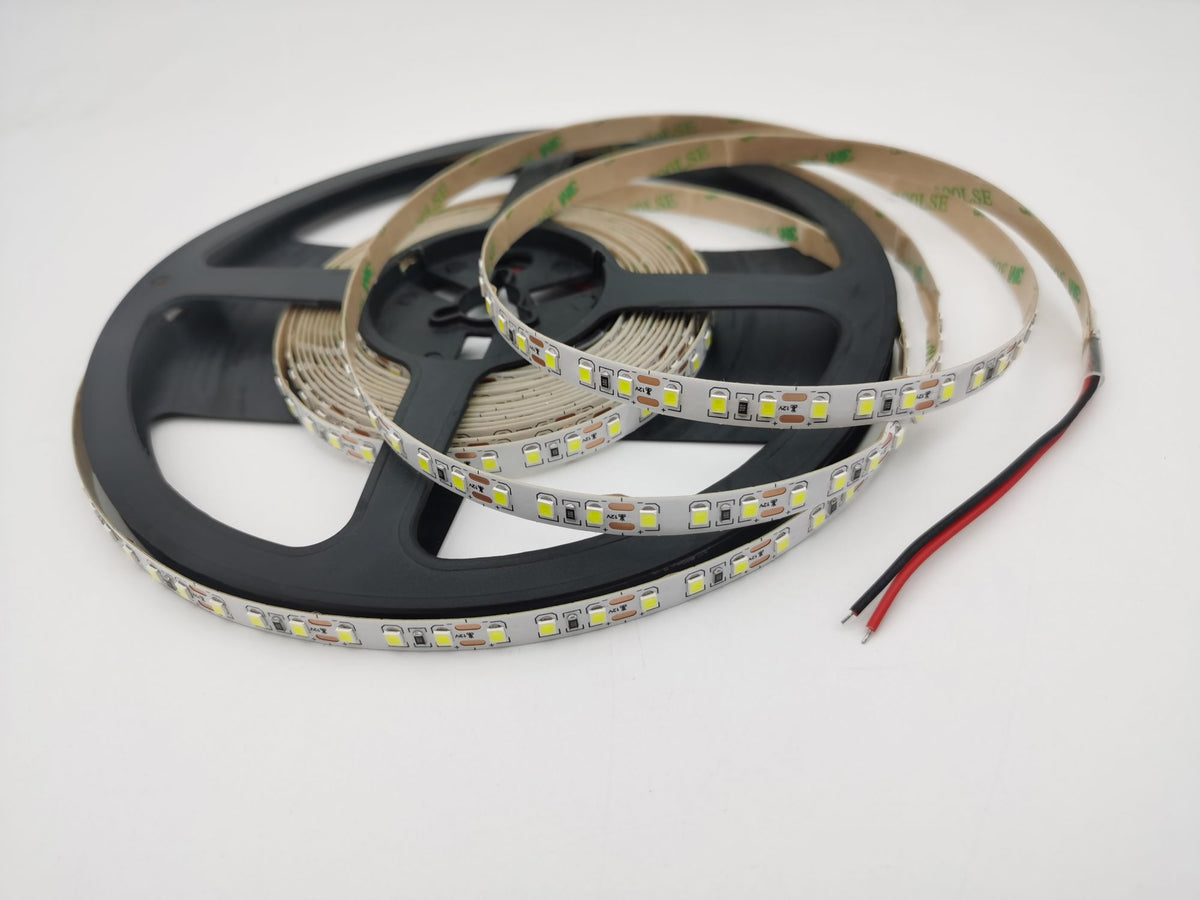 Taśma LED 5 metrów, ultra cienka, 24V, 18W/m, IP20, dostępna w trzech barwach światła: 3000-4000-6000K