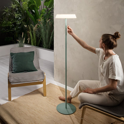 Piantana solare ricaricabile JIN in metallo 3000K